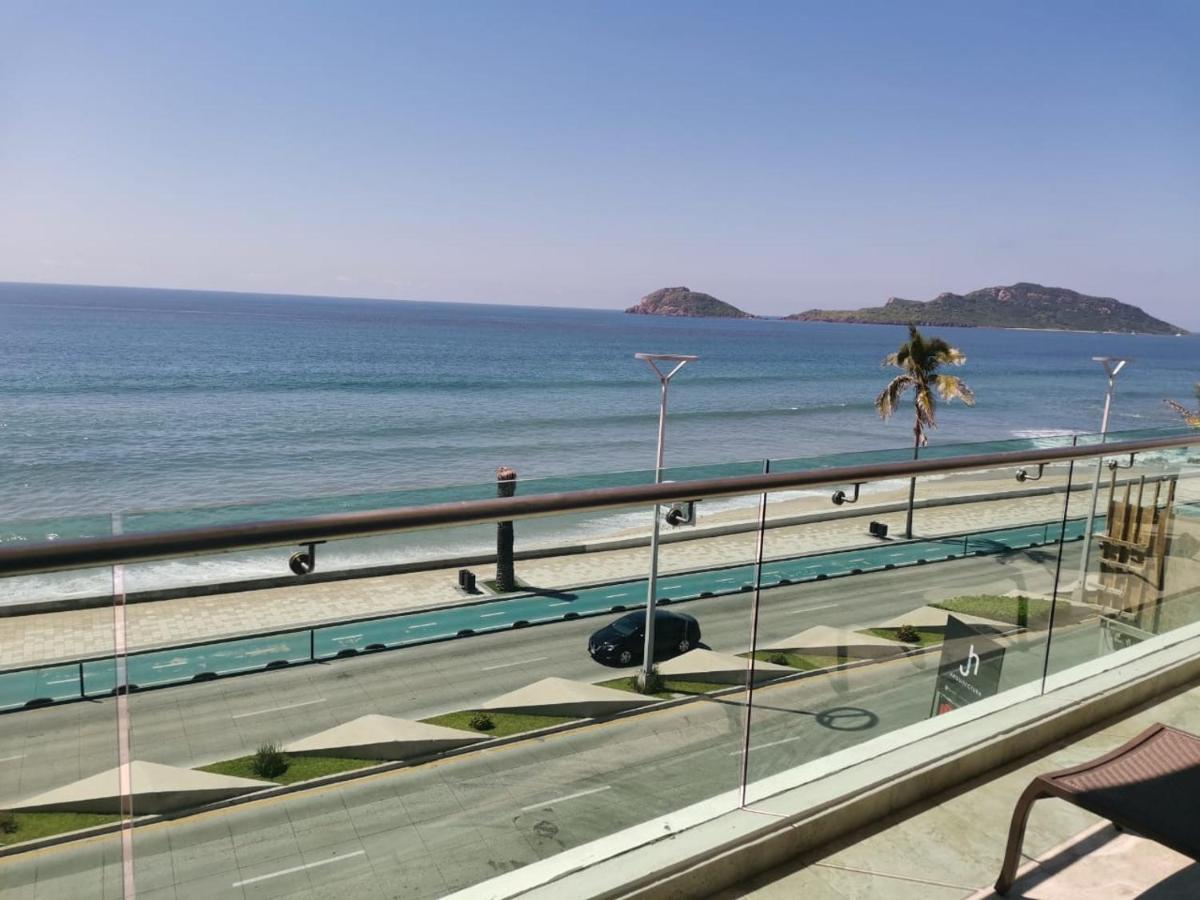 ماساتلان Hermoso Y Moderno Departamento Frente Al Malecon Con Preciosa Vista Al Mar المظهر الخارجي الصورة